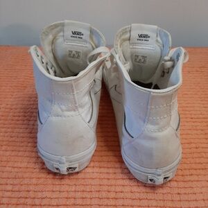 Vans hightops women size 9